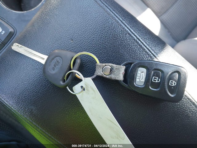 Hyundai SONATA GLS 2014 5NPEB4AC3EH942229 Image 11
