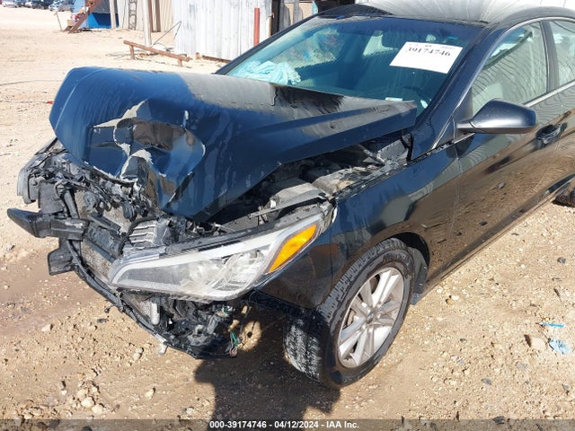 Hyundai SONATA SE 2015 5NPE24AF0FH011635 Image 18