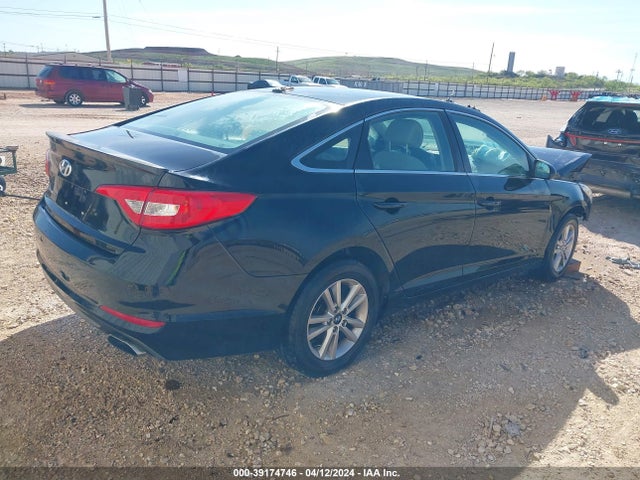 Hyundai SONATA SE 2015 5NPE24AF0FH011635 Image 4