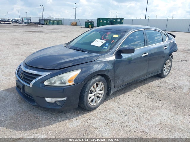 Nissan Altima 2.5 S 2014 1N4AL3AP0EN387352 Image 2