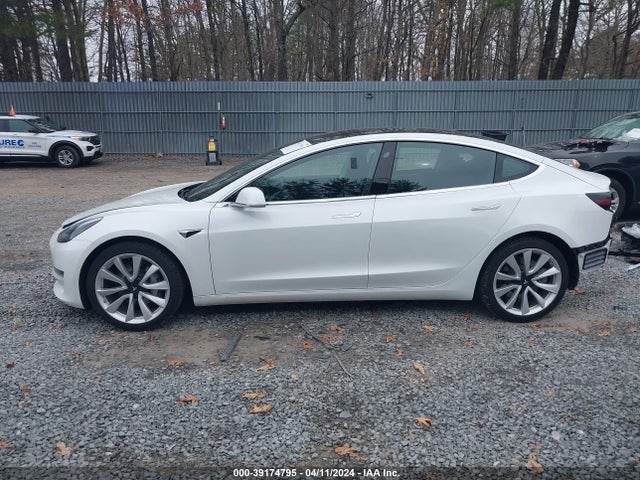 Tesla Model 3 Long Range Dual Motor All-wheel Drive 2020 5YJ3E1EB6LF795625 Image 14