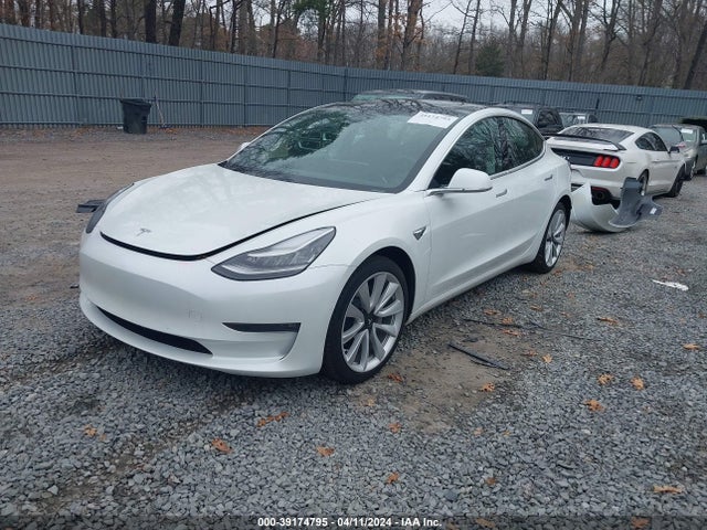 Tesla Model 3 Long Range Dual Motor All-wheel Drive 2020 5YJ3E1EB6LF795625 Image 2