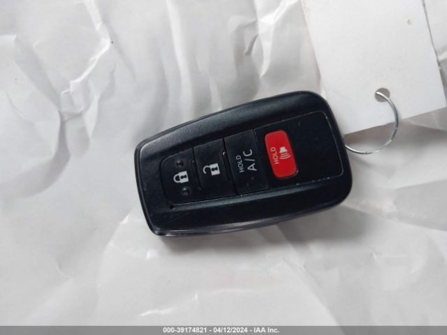 JTDKAMFP7M3172693 Toyota Prius Prime Xle
