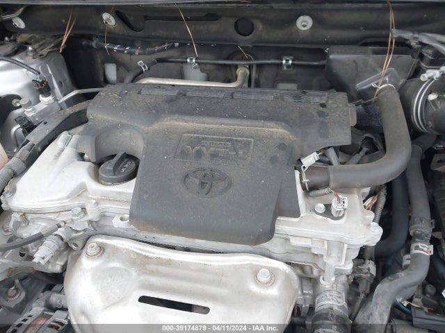 Toyota Rav4 Xle 2018 2T3WFREV0JW491555 Image 10