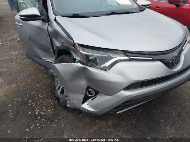 Toyota Rav4 Xle 2018 2T3WFREV0JW491555 Image 6