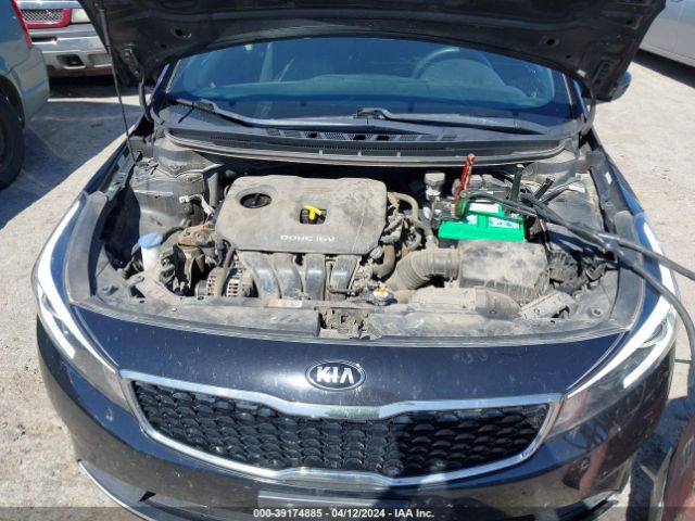 3KPFL4A79JE258563 KIA FORTE LX