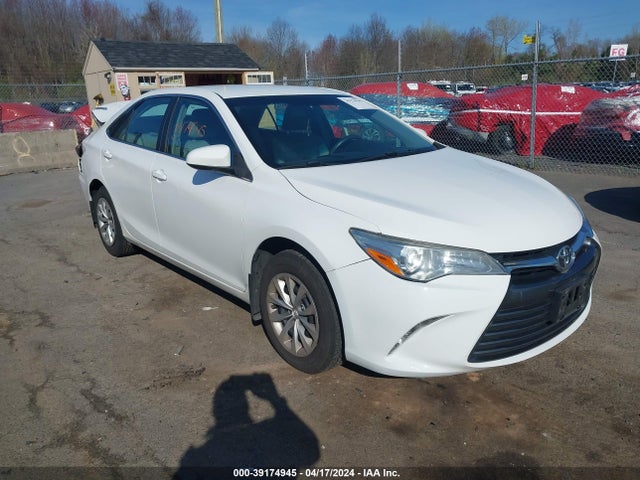 Toyota CAMRY LE 2016 4T1BF1FK2GU518602 Image 1