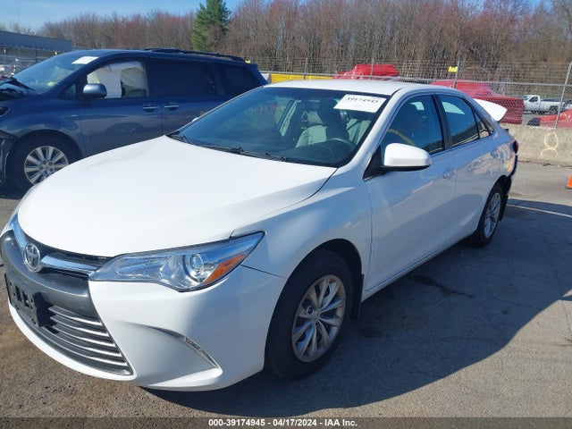 Toyota CAMRY LE 2016 4T1BF1FK2GU518602 Image 2