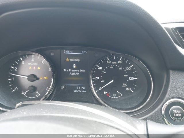 JN1BJ1CP7HW003333 Nissan Rogue Sport Sv