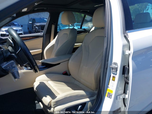 BMW 530e Iperformance 2019 WBAJA9C53KB254044 Image 19