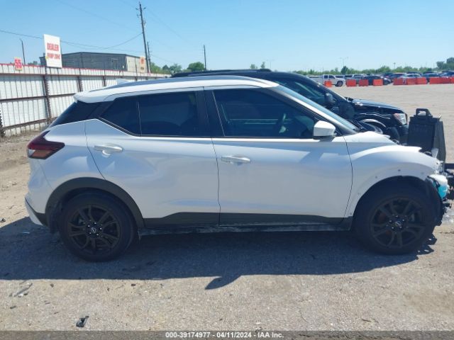 3N1CP5CV1NL481323 Nissan Kicks Sv Xtronic Cvt