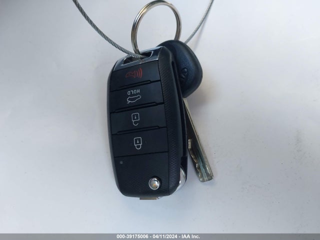 KIA Optima Lx 2015 5XXGM4A72FG465683 Image 11