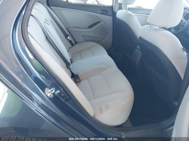 KIA Optima Lx 2015 5XXGM4A72FG465683 Image 8