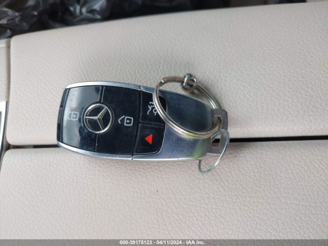 W1KZF8DB1MA894029 Mercedes-Benz E 350
