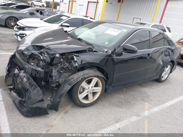 Toyota CAMRY SE 2014 4T1BF1FK9EU860898 Image 2