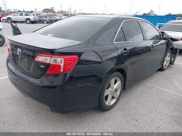 Toyota CAMRY SE 2014 4T1BF1FK9EU860898 Image 4