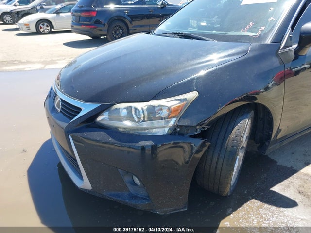 JTHKD5BH4E2188772 Lexus CT 200H