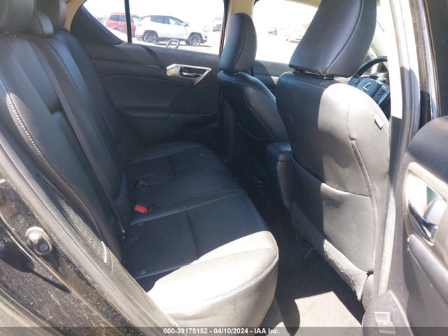 JTHKD5BH4E2188772 Lexus CT 200H