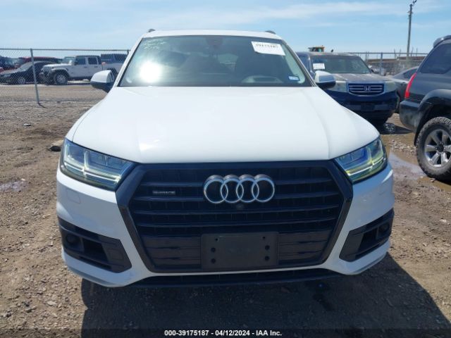 WA1VAAF75KD013197 Audi Q7 55 Premium