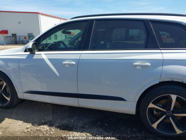 WA1VAAF75KD013197 Audi Q7 55 Premium