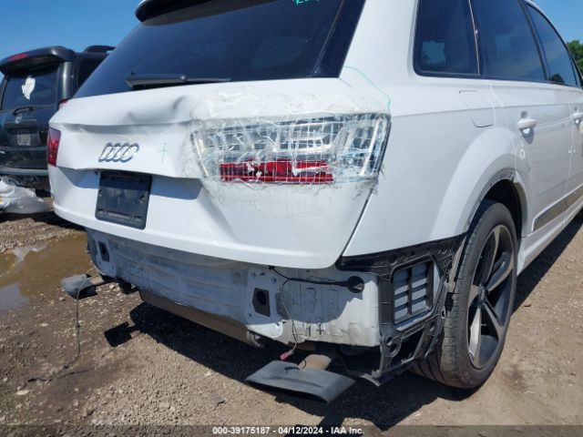 WA1VAAF75KD013197 Audi Q7 55 Premium