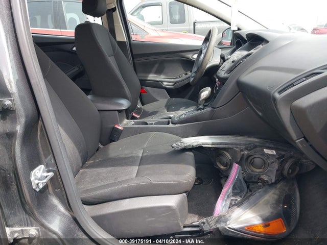 Ford FOCUS SE 2018 1FADP3F2XJL206147 Image 12