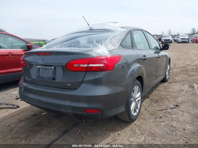 Ford FOCUS SE 2018 1FADP3F2XJL206147 Image 4