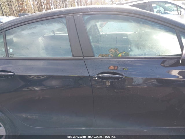 Chevrolet Cruze Ls Auto 2018 1G1BC5SM0J7191031 Image 13