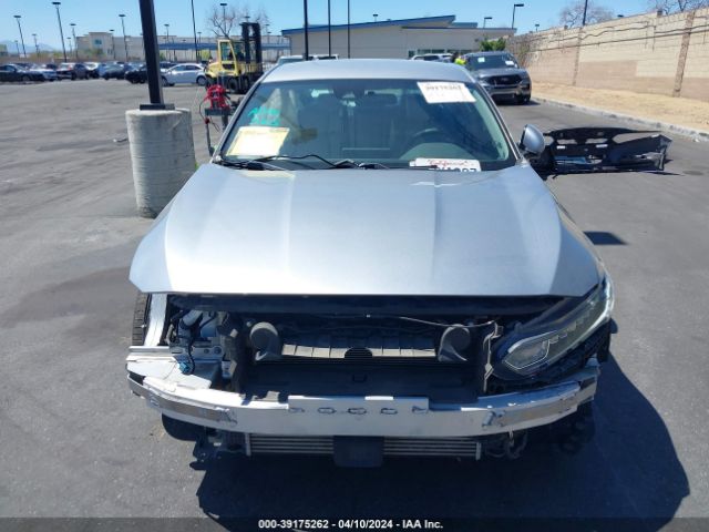 1HGCV1F12KA079853 Honda ACCORD LX