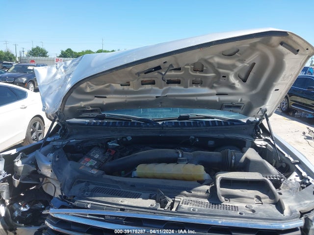 1FMJK1HT6JEA18876 Ford Expedition Max Xlt