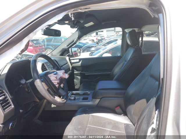 1FMJK1HT6JEA18876 Ford Expedition Max Xlt
