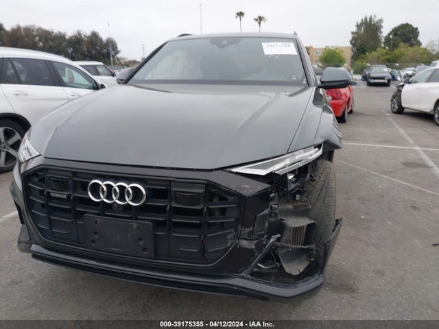 WA1EVAF19KD027183 Audi Q8 55 Premium