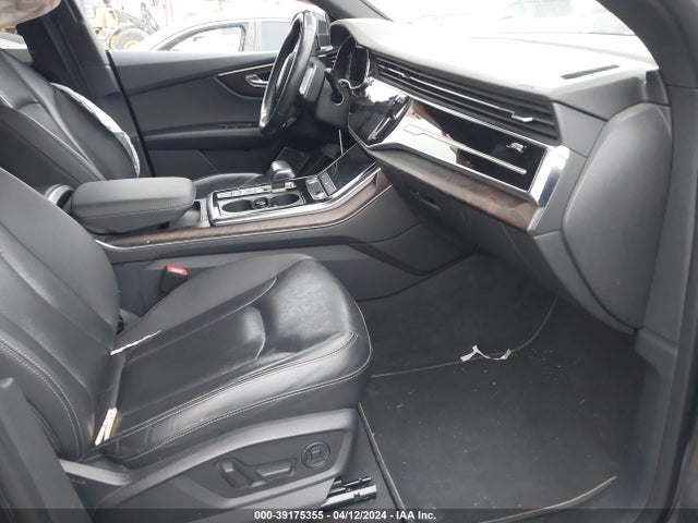 WA1EVAF19KD027183 Audi Q8 55 Premium