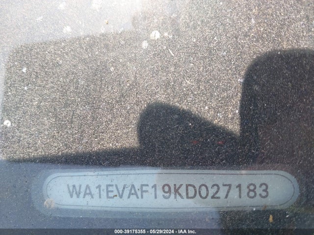 WA1EVAF19KD027183 Audi Q8 55 Premium