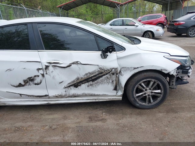 Chevrolet Cruze Lt Auto 2017 1G1BE5SM3H7163437 Image 16