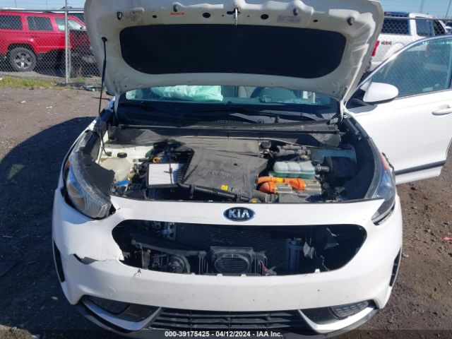 KNDCB3LCXK5242007 KIA NIRO LX