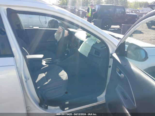 KNDCB3LCXK5242007 KIA NIRO LX