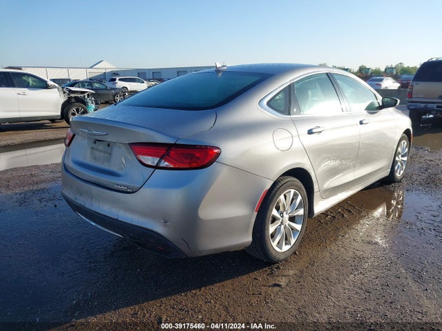 Chrysler 200 C 2015 1C3CCCCG5FN515137 Image 4