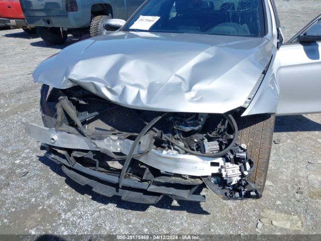 WBA8D9G54JNU68229 BMW 330i Xdrive