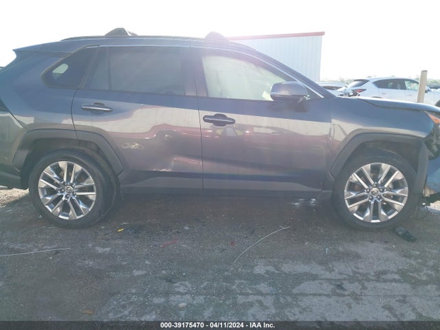 Toyota Rav4 Xle Premium 2021 JTMC1RFV3MD061990 Image 13