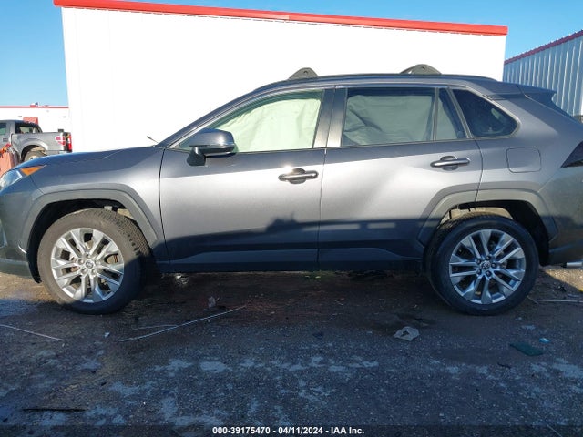 Toyota Rav4 Xle Premium 2021 JTMC1RFV3MD061990 Image 14