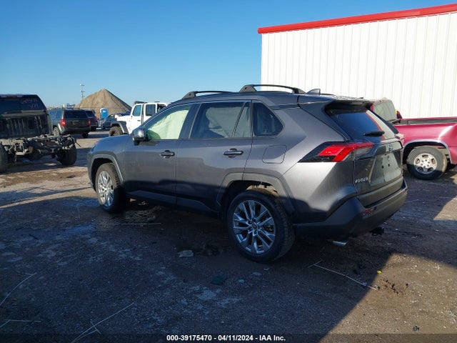 Toyota Rav4 Xle Premium 2021 JTMC1RFV3MD061990 Image 3
