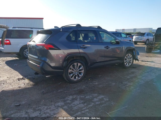 Toyota Rav4 Xle Premium 2021 JTMC1RFV3MD061990 Image 4