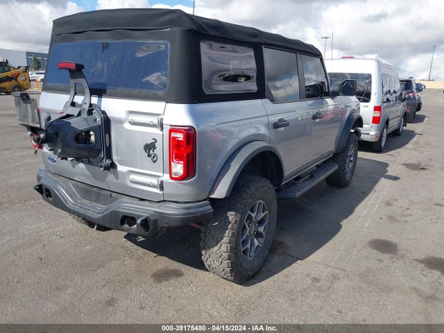 Ford Bronco Black Diamond 2021 1FMEE5BH0MLA79306 Image 4