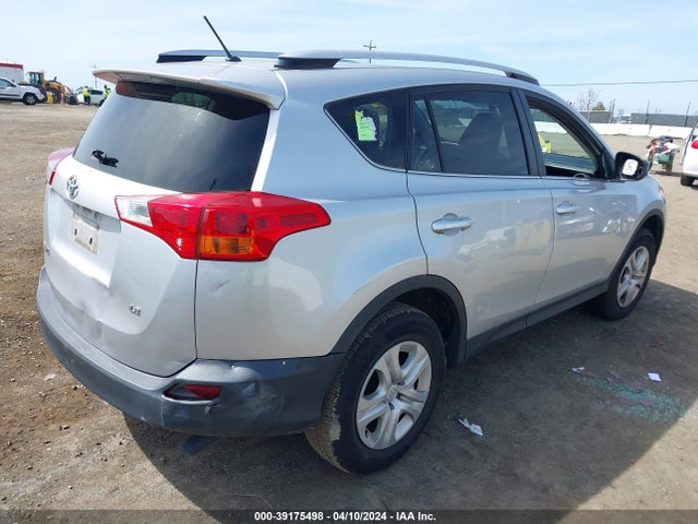 Toyota RAV4 LE 2014 JTMZFREV4ED035400 Image 4