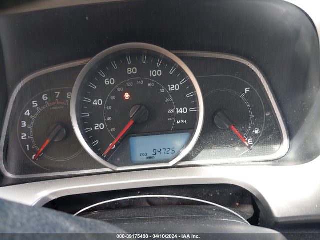 Toyota RAV4 LE 2014 JTMZFREV4ED035400 Image 7