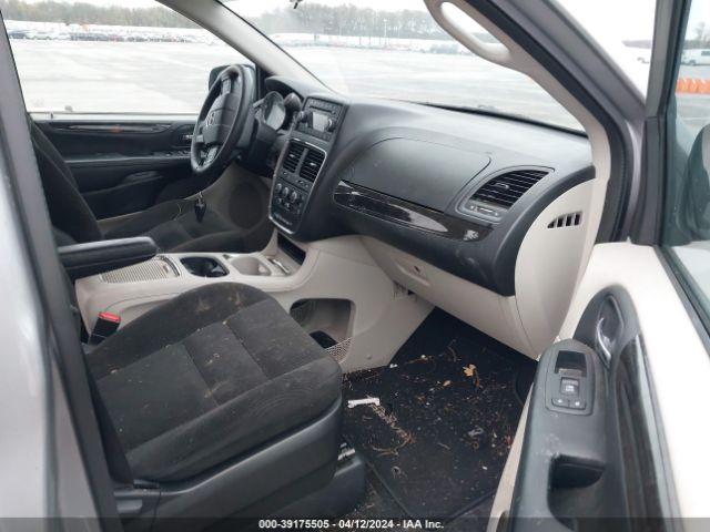 2C4RDGCG2GR399734 Dodge Grand Caravan Sxt