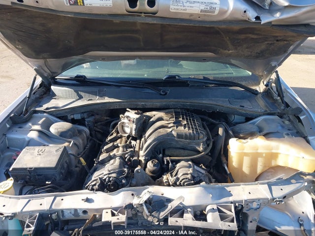 Chrysler 300c Awd 2016 2C3CCAKG2GH344170 Image 10