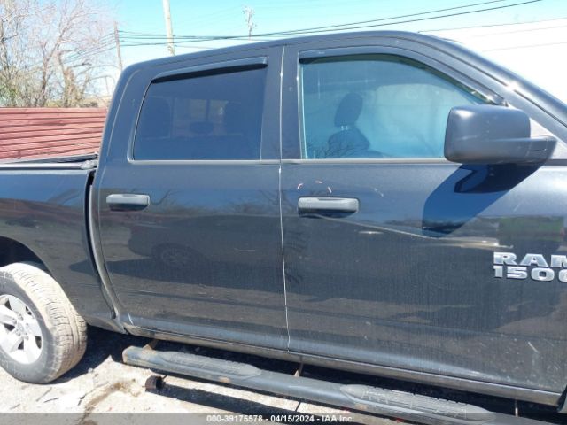 3C6RR7KT5JG252487 RAM 1500 Express  4x4 5'7 Box