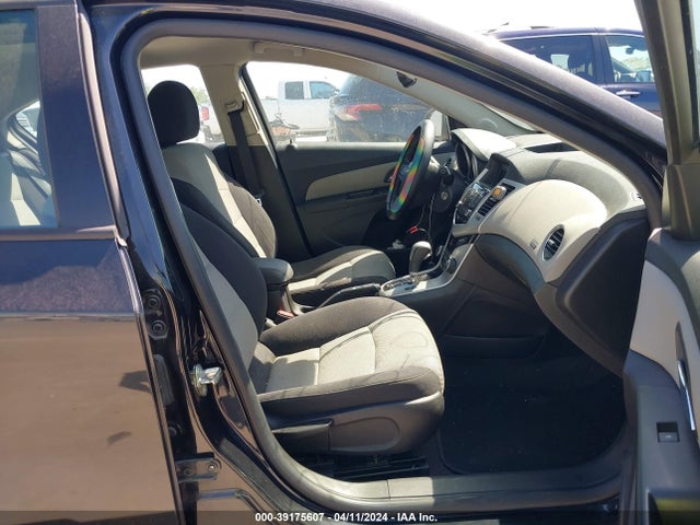 Chevrolet Cruze Ls Auto 2014 1G1PA5SG7E7141366 Image 5